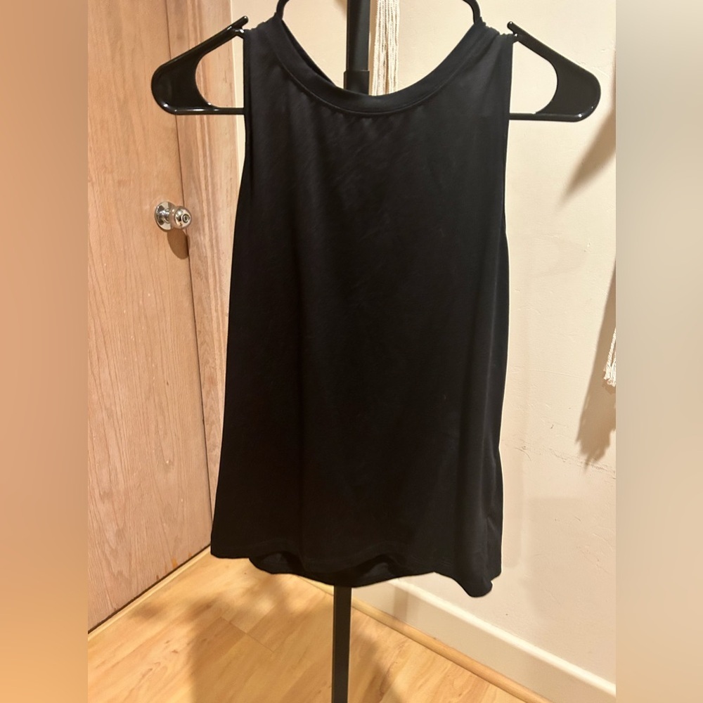 COPY - Fabletics Blake Open Back Tank